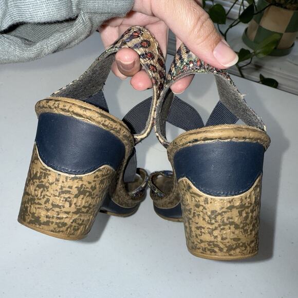 Rieker Women’s Roberta Wedge Sandal Peacock Print Size 40 - Picture 5 of 6